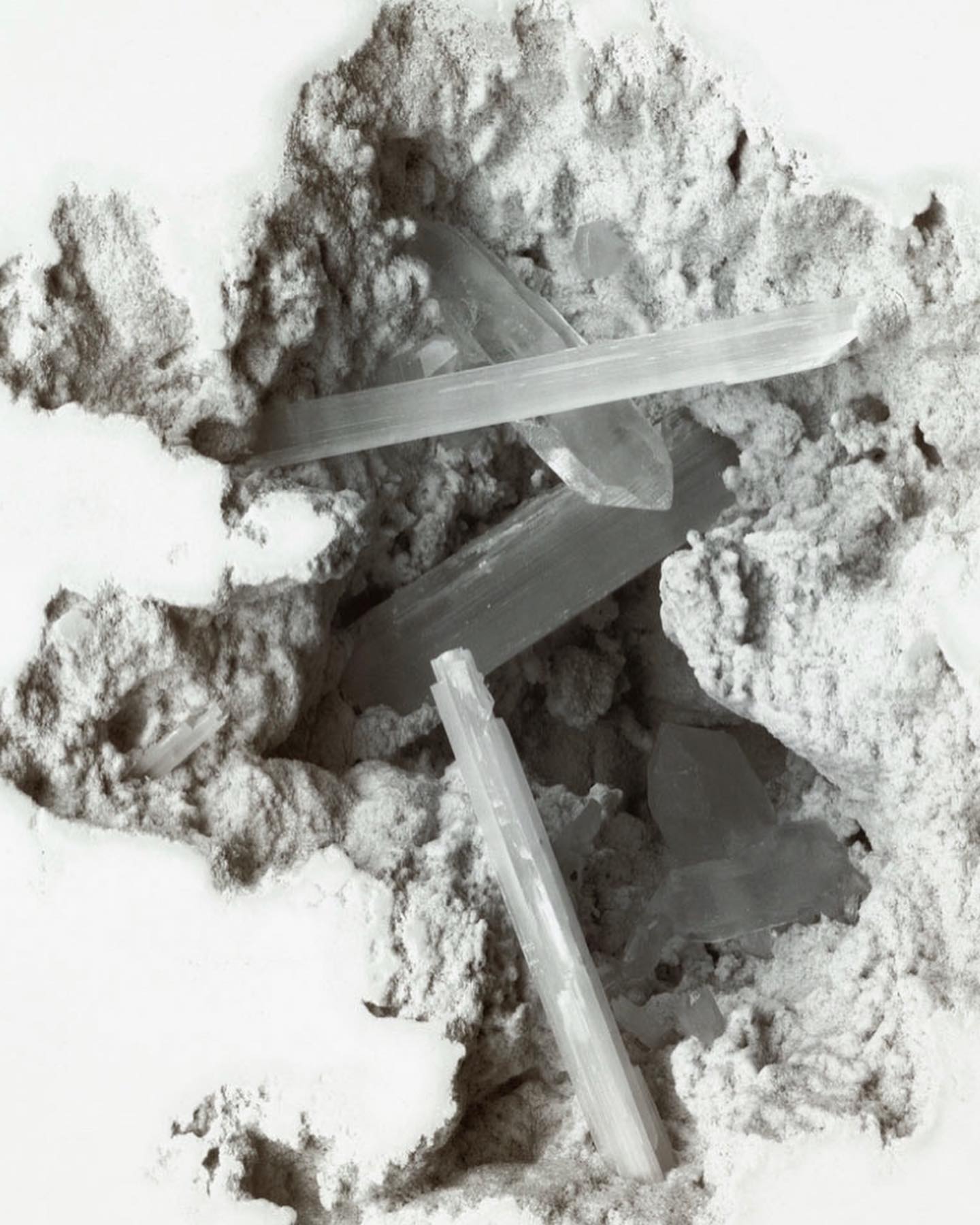 Selenite Erosion Wallpaper - DANIEL ARSHAM