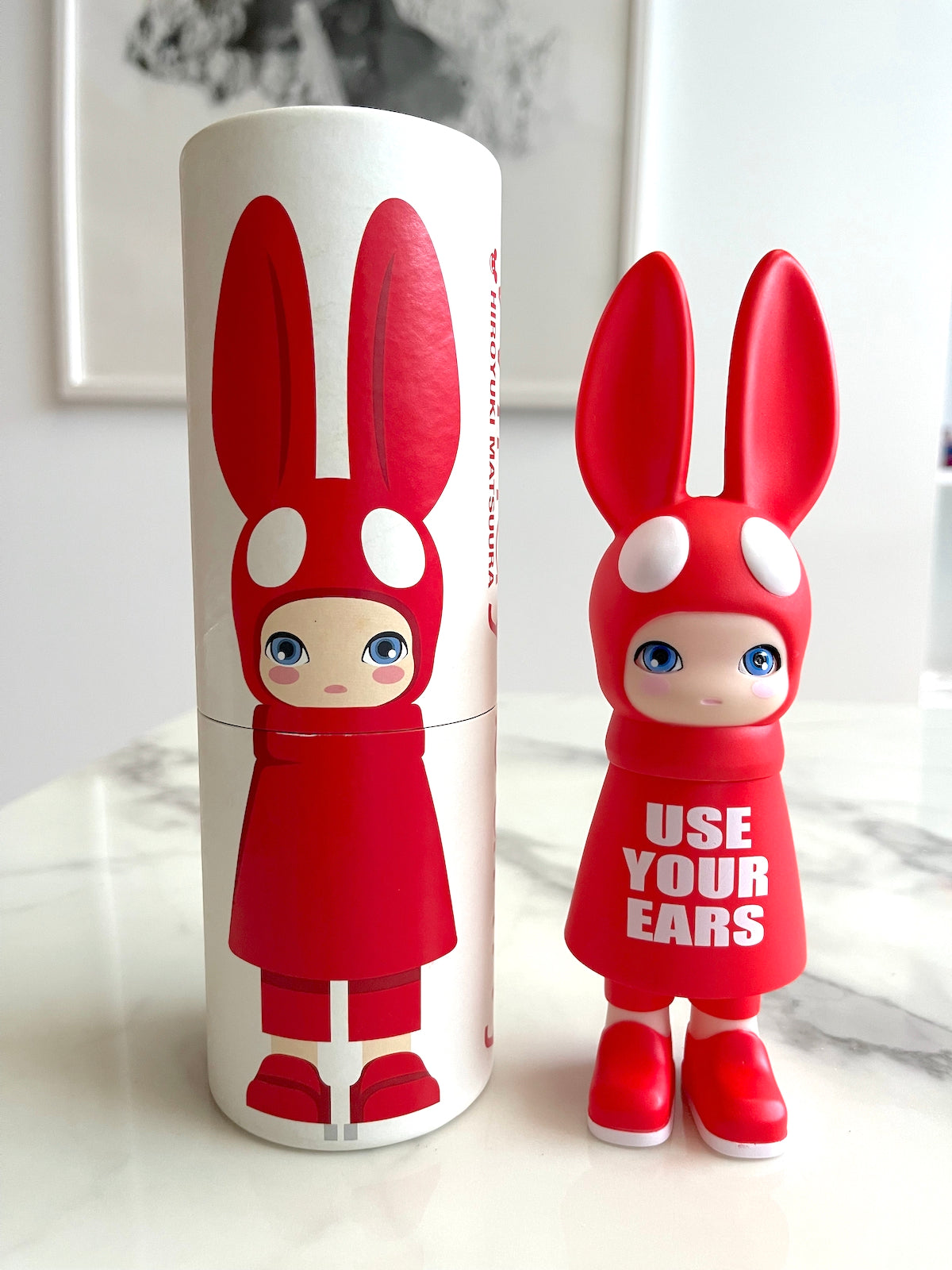 Windy Bunny Red / USE YOUR EARS - HIROYUKI MATSUURA (Signed)  松浦浩之 (簽名版)